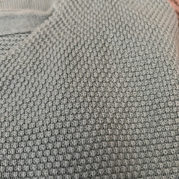 ZARA light green textured top - Picture 3 of 5